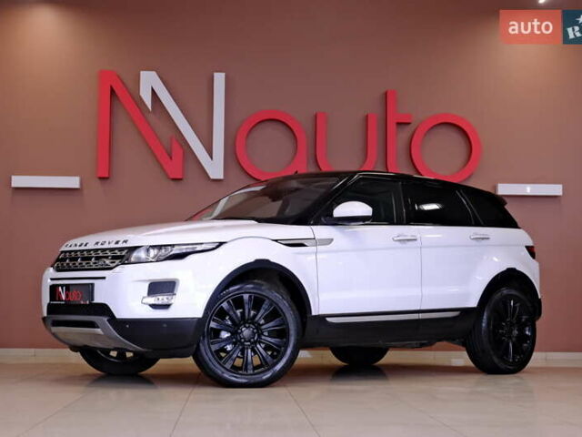Білий Ленд Ровер Рендж Ровер Евок, об'ємом двигуна 2.2 л та пробігом 187 тис. км за 16900 $, фото 8 на Automoto.ua