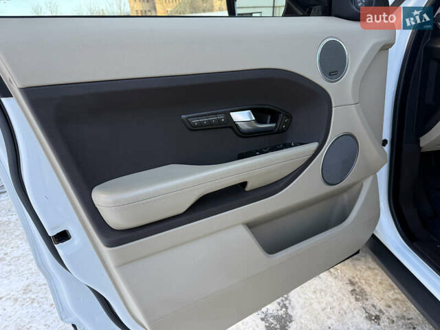 Белый Ленд Ровер Рендж Ровер Эвок, объемом двигателя 2.2 л и пробегом 115 тыс. км за 18999 $, фото 43 на Automoto.ua