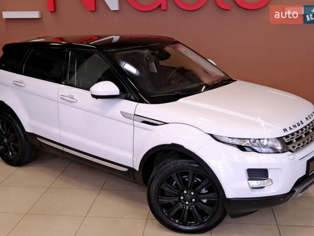 Білий Ленд Ровер Рендж Ровер Евок, об'ємом двигуна 2.2 л та пробігом 187 тис. км за 16900 $, фото 5 на Automoto.ua
