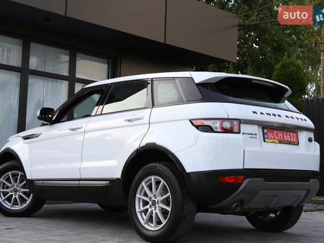 Білий Ленд Ровер Рендж Ровер Евок, об'ємом двигуна 2.18 л та пробігом 108 тис. км за 18999 $, фото 36 на Automoto.ua