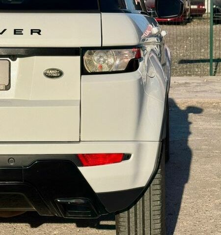 Белый Ленд Ровер Рендж Ровер Эвок, объемом двигателя 2 л и пробегом 135 тыс. км за 15500 $, фото 77 на Automoto.ua