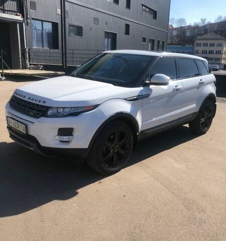 Белый Ленд Ровер Рендж Ровер Эвок, объемом двигателя 2 л и пробегом 245 тыс. км за 16300 $, фото 3 на Automoto.ua