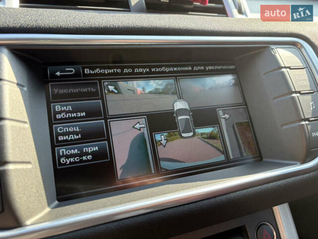 Білий Ленд Ровер Рендж Ровер Евок, об'ємом двигуна 2.18 л та пробігом 144 тис. км за 21499 $, фото 13 на Automoto.ua