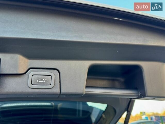 Белый Ленд Ровер Рендж Ровер Эвок, объемом двигателя 2 л и пробегом 135 тыс. км за 15500 $, фото 54 на Automoto.ua