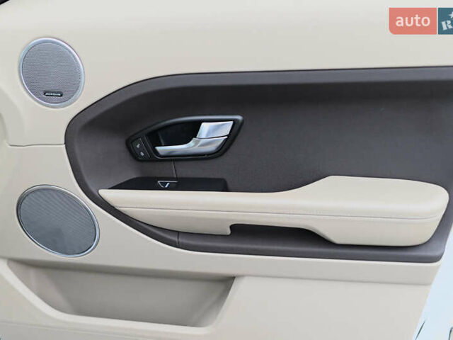 Білий Ленд Ровер Рендж Ровер Евок, об'ємом двигуна 2.2 л та пробігом 110 тис. км за 21000 $, фото 48 на Automoto.ua