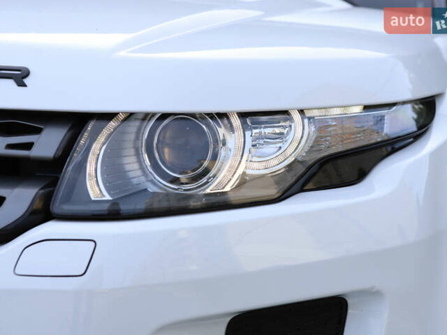 Білий Ленд Ровер Рендж Ровер Евок, об'ємом двигуна 2.18 л та пробігом 108 тис. км за 18999 $, фото 15 на Automoto.ua