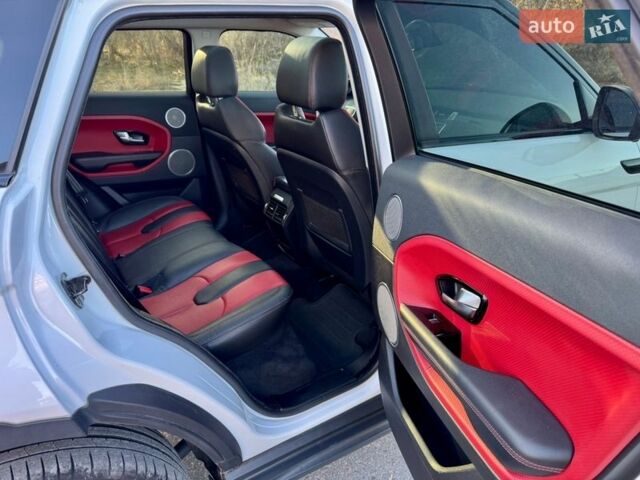 Белый Ленд Ровер Рендж Ровер Эвок, объемом двигателя 2 л и пробегом 135 тыс. км за 15500 $, фото 23 на Automoto.ua