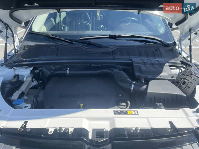 Білий Ленд Ровер Рендж Ровер Евок, об'ємом двигуна 2.18 л та пробігом 152 тис. км за 21000 $, фото 31 на Automoto.ua