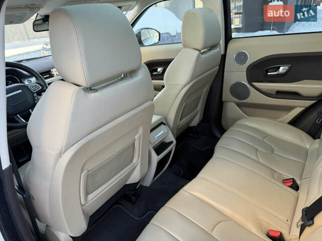 Белый Ленд Ровер Рендж Ровер Эвок, объемом двигателя 2.2 л и пробегом 115 тыс. км за 18999 $, фото 56 на Automoto.ua