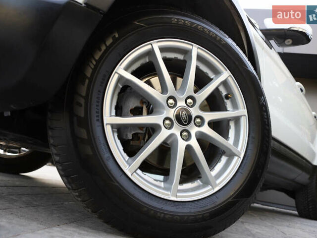 Білий Ленд Ровер Рендж Ровер Евок, об'ємом двигуна 2.18 л та пробігом 108 тис. км за 18999 $, фото 17 на Automoto.ua