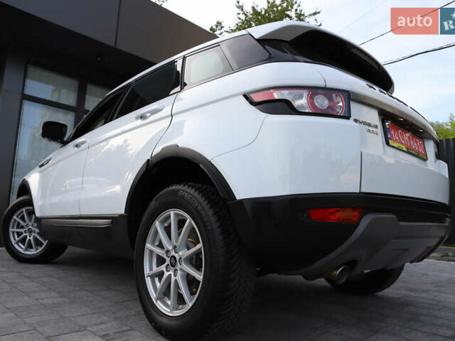 Білий Ленд Ровер Рендж Ровер Евок, об'ємом двигуна 2.18 л та пробігом 108 тис. км за 18999 $, фото 50 на Automoto.ua