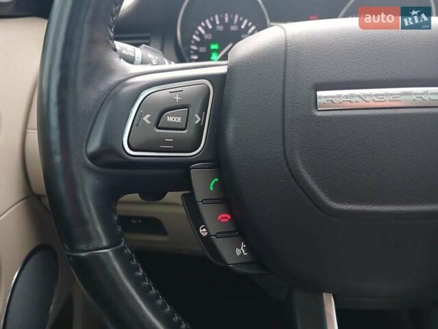 Білий Ленд Ровер Рендж Ровер Евок, об'ємом двигуна 2 л та пробігом 128 тис. км за 16990 $, фото 14 на Automoto.ua