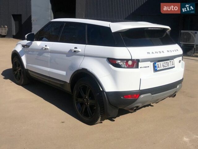 Белый Ленд Ровер Рендж Ровер Эвок, объемом двигателя 2 л и пробегом 245 тыс. км за 16300 $, фото 9 на Automoto.ua