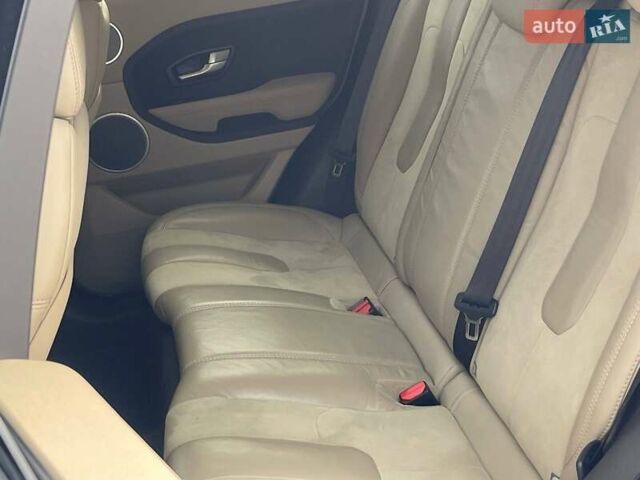 Белый Ленд Ровер Рендж Ровер Эвок, объемом двигателя 2 л и пробегом 125 тыс. км за 17900 $, фото 15 на Automoto.ua