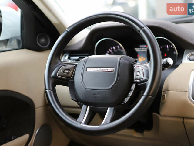 Білий Ленд Ровер Рендж Ровер Евок, об'ємом двигуна 2.18 л та пробігом 108 тис. км за 18999 $, фото 105 на Automoto.ua