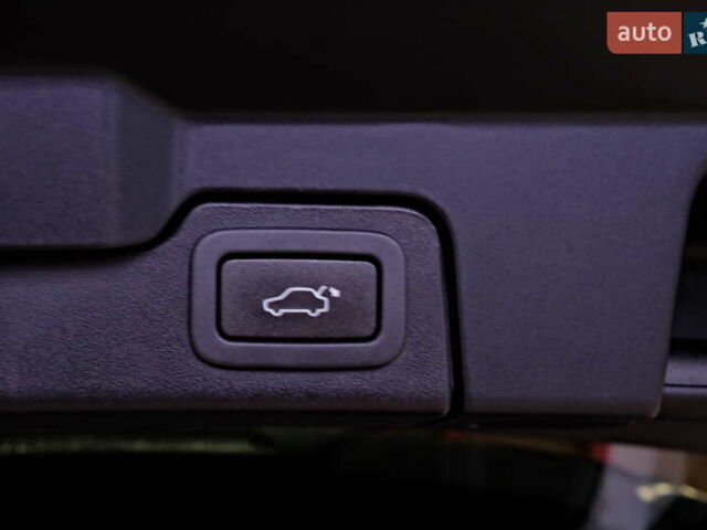 Білий Ленд Ровер Рендж Ровер Евок, об'ємом двигуна 2.2 л та пробігом 187 тис. км за 16900 $, фото 49 на Automoto.ua