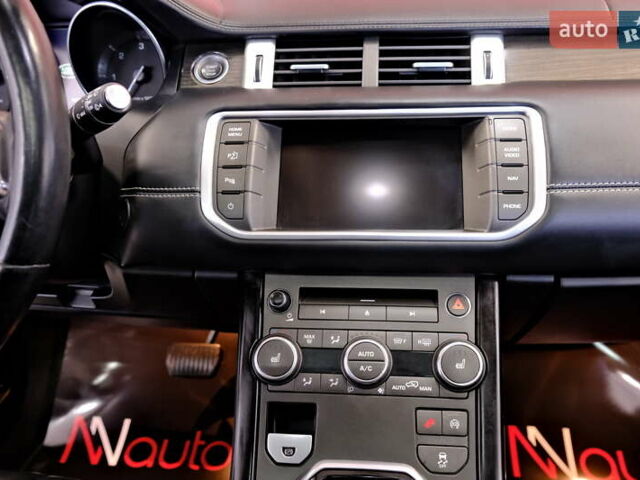 Білий Ленд Ровер Рендж Ровер Евок, об'ємом двигуна 2.2 л та пробігом 187 тис. км за 16900 $, фото 18 на Automoto.ua