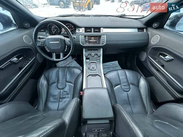 Білий Ленд Ровер Рендж Ровер Евок, об'ємом двигуна 2 л та пробігом 206 тис. км за 11800 $, фото 18 на Automoto.ua