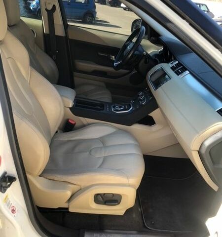 Белый Ленд Ровер Рендж Ровер Эвок, объемом двигателя 2 л и пробегом 245 тыс. км за 16300 $, фото 39 на Automoto.ua