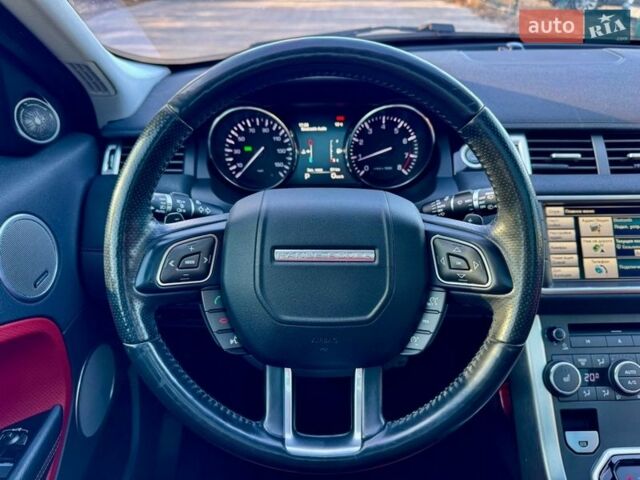 Белый Ленд Ровер Рендж Ровер Эвок, объемом двигателя 2 л и пробегом 135 тыс. км за 15500 $, фото 36 на Automoto.ua