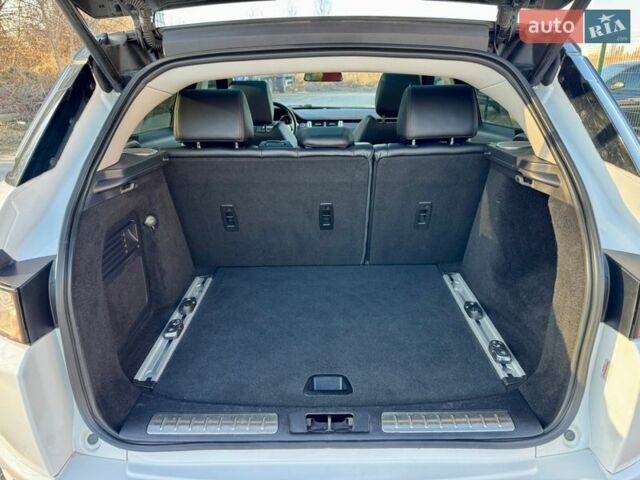 Белый Ленд Ровер Рендж Ровер Эвок, объемом двигателя 2 л и пробегом 135 тыс. км за 15500 $, фото 53 на Automoto.ua