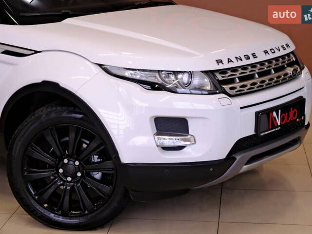 Білий Ленд Ровер Рендж Ровер Евок, об'ємом двигуна 2.2 л та пробігом 187 тис. км за 16900 $, фото 6 на Automoto.ua