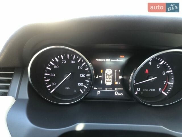 Белый Ленд Ровер Рендж Ровер Эвок, объемом двигателя 2 л и пробегом 245 тыс. км за 16300 $, фото 52 на Automoto.ua