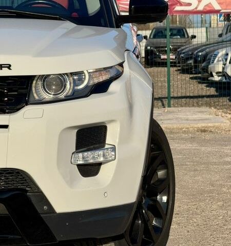 Белый Ленд Ровер Рендж Ровер Эвок, объемом двигателя 2 л и пробегом 135 тыс. км за 15500 $, фото 59 на Automoto.ua