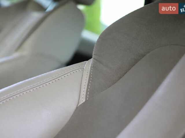 Белый Ленд Ровер Рендж Ровер Эвок, объемом двигателя 2.18 л и пробегом 108 тыс. км за 18999 $, фото 73 на Automoto.ua