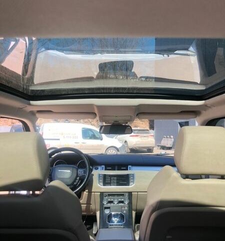 Белый Ленд Ровер Рендж Ровер Эвок, объемом двигателя 2 л и пробегом 245 тыс. км за 16300 $, фото 46 на Automoto.ua