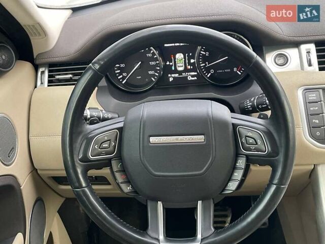 Белый Ленд Ровер Рендж Ровер Эвок, объемом двигателя 2 л и пробегом 125 тыс. км за 17900 $, фото 18 на Automoto.ua