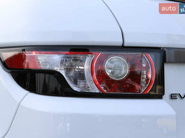 Белый Ленд Ровер Рендж Ровер Эвок, объемом двигателя 2.18 л и пробегом 108 тыс. км за 18999 $, фото 41 на Automoto.ua