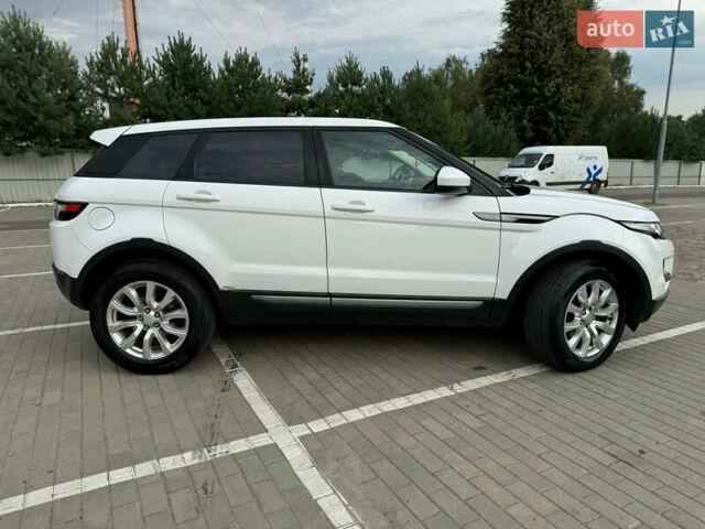 Белый Ленд Ровер Рендж Ровер Эвок, объемом двигателя 2.2 л и пробегом 276 тыс. км за 14500 $, фото 6 на Automoto.ua