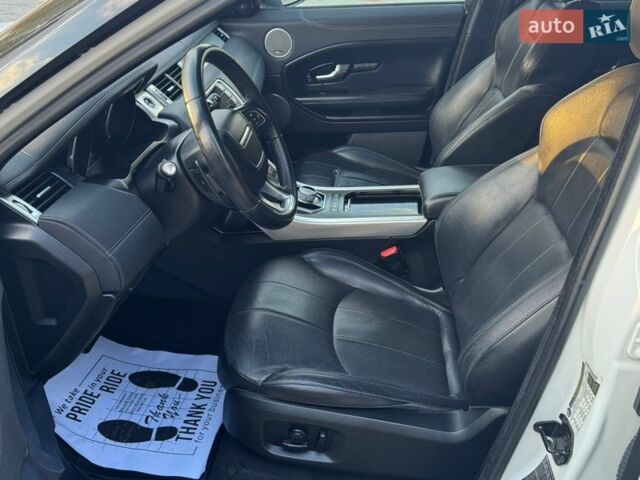 Білий Ленд Ровер Рендж Ровер Евок, об'ємом двигуна 2 л та пробігом 234 тис. км за 15300 $, фото 14 на Automoto.ua