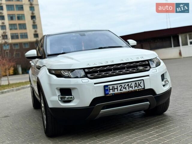 Белый Ленд Ровер Рендж Ровер Эвок, объемом двигателя 2.18 л и пробегом 87 тыс. км за 21000 $, фото 4 на Automoto.ua