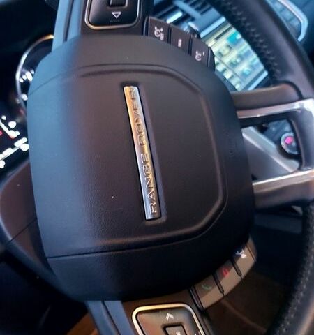 Белый Ленд Ровер Рендж Ровер Эвок, объемом двигателя 2.18 л и пробегом 197 тыс. км за 18300 $, фото 70 на Automoto.ua