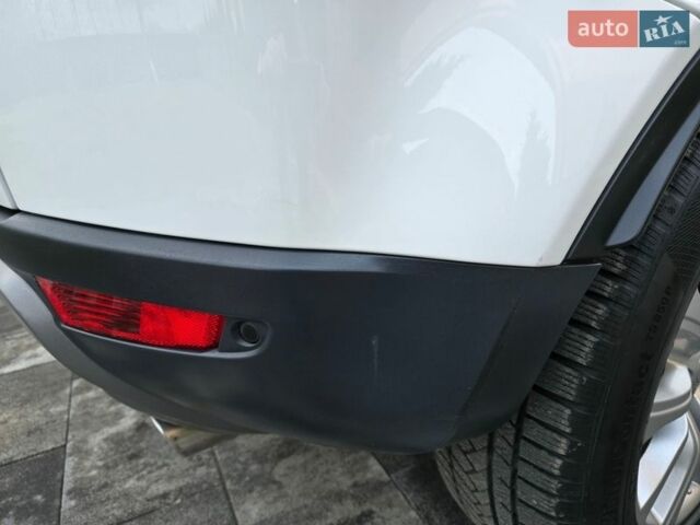 Білий Ленд Ровер Рендж Ровер Евок, об'ємом двигуна 2 л та пробігом 120 тис. км за 14600 $, фото 61 на Automoto.ua