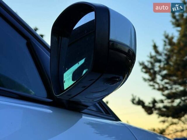 Білий Ленд Ровер Рендж Ровер Евок, об'ємом двигуна 2 л та пробігом 212 тис. км за 16800 $, фото 23 на Automoto.ua