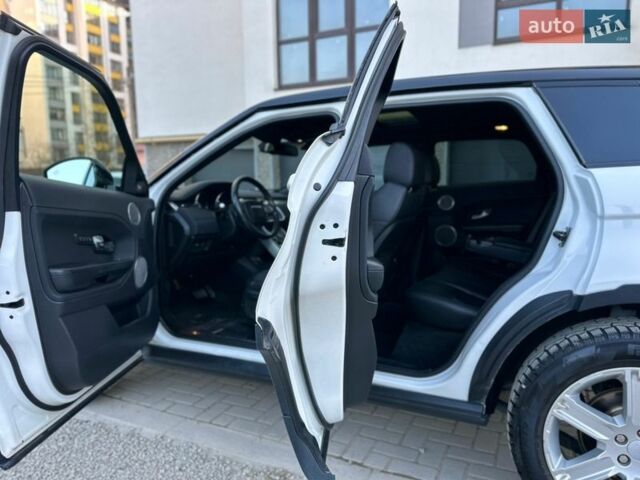 Белый Ленд Ровер Рендж Ровер Эвок, объемом двигателя 2 л и пробегом 85 тыс. км за 16999 $, фото 12 на Automoto.ua