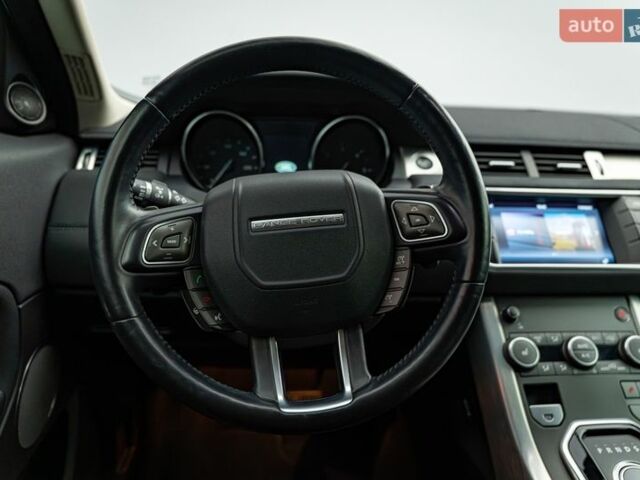 Белый Ленд Ровер Рендж Ровер Эвок, объемом двигателя 2.2 л и пробегом 113 тыс. км за 20724 $, фото 11 на Automoto.ua