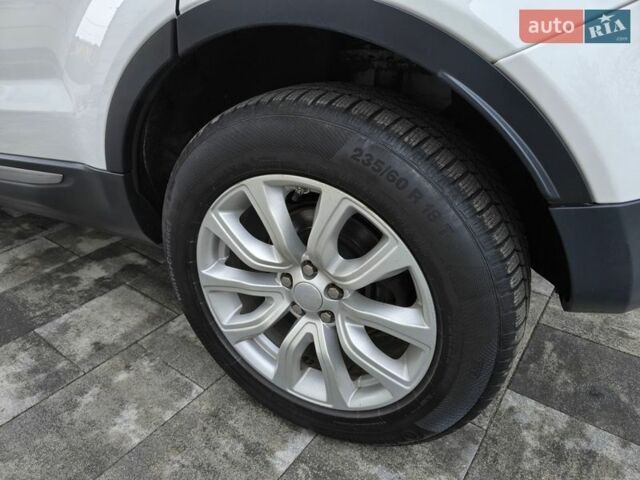 Білий Ленд Ровер Рендж Ровер Евок, об'ємом двигуна 2 л та пробігом 120 тис. км за 14600 $, фото 57 на Automoto.ua