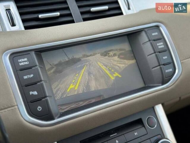 Білий Ленд Ровер Рендж Ровер Евок, об'ємом двигуна 2 л та пробігом 200 тис. км за 11300 $, фото 13 на Automoto.ua