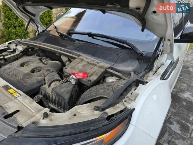 Білий Ленд Ровер Рендж Ровер Евок, об'ємом двигуна 2 л та пробігом 120 тис. км за 14600 $, фото 48 на Automoto.ua