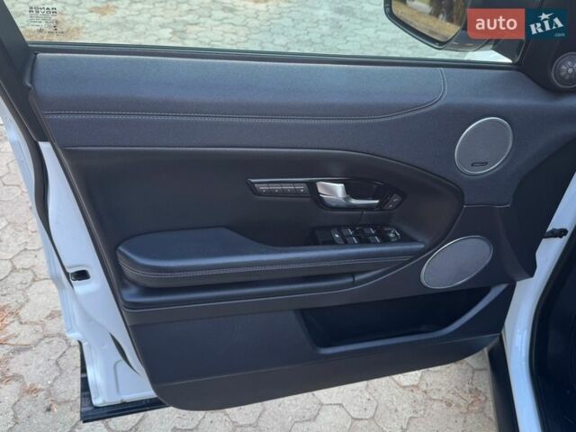 Білий Ленд Ровер Рендж Ровер Евок, об'ємом двигуна 2 л та пробігом 234 тис. км за 15300 $, фото 9 на Automoto.ua