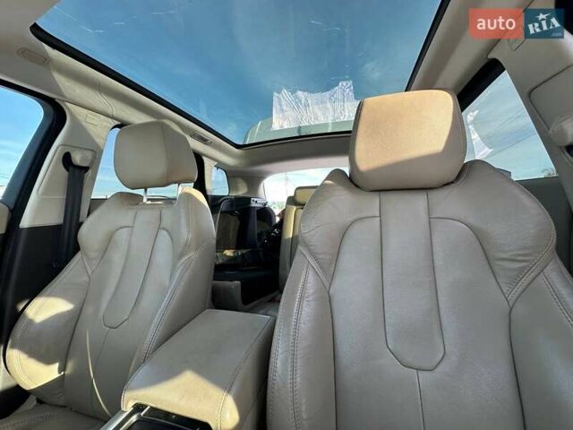 Білий Ленд Ровер Рендж Ровер Евок, об'ємом двигуна 2 л та пробігом 200 тис. км за 11300 $, фото 18 на Automoto.ua