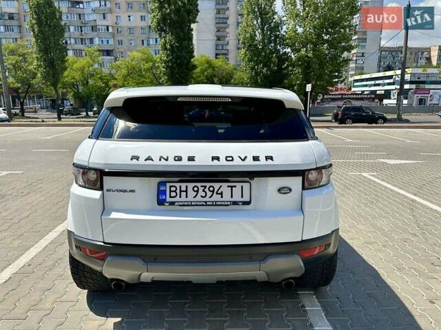Белый Ленд Ровер Рендж Ровер Эвок, объемом двигателя 2 л и пробегом 130 тыс. км за 20000 $, фото 5 на Automoto.ua