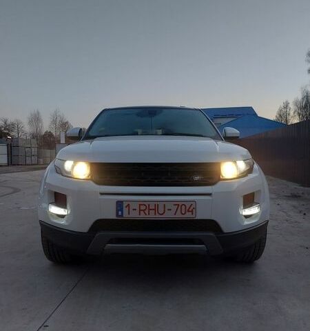 Белый Ленд Ровер Рендж Ровер Эвок, объемом двигателя 2.18 л и пробегом 197 тыс. км за 18300 $, фото 1 на Automoto.ua