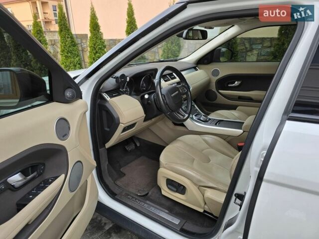 Білий Ленд Ровер Рендж Ровер Евок, об'ємом двигуна 2 л та пробігом 120 тис. км за 14600 $, фото 10 на Automoto.ua
