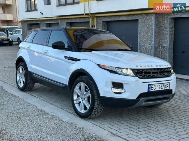 Белый Ленд Ровер Рендж Ровер Эвок, объемом двигателя 2 л и пробегом 85 тыс. км за 16999 $, фото 2 на Automoto.ua