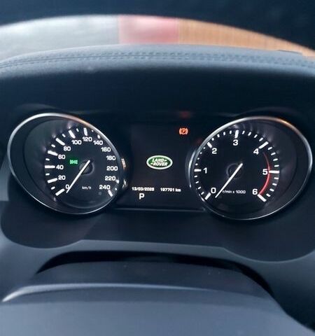 Белый Ленд Ровер Рендж Ровер Эвок, объемом двигателя 2.18 л и пробегом 197 тыс. км за 18300 $, фото 42 на Automoto.ua